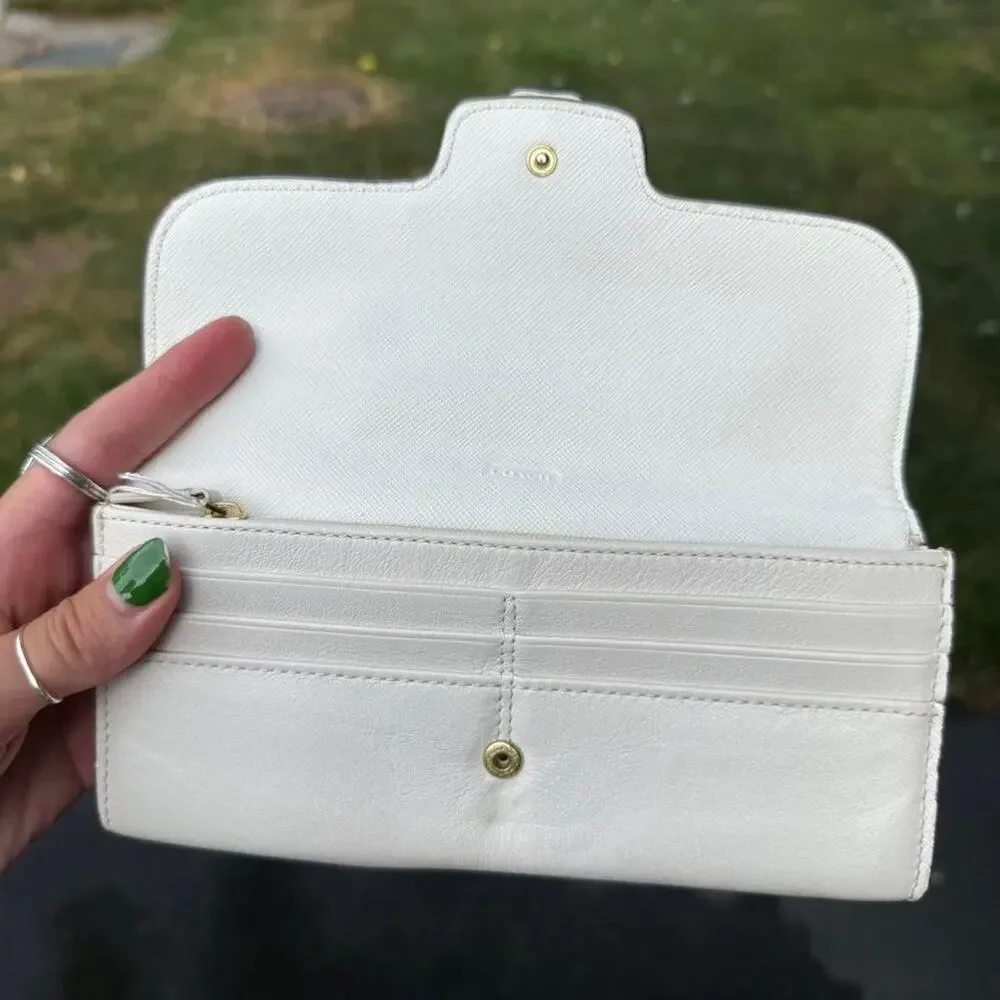 Bundle of two vintage coach